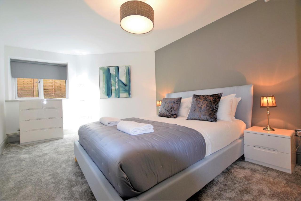 Apartment Oakfield Place - Your *