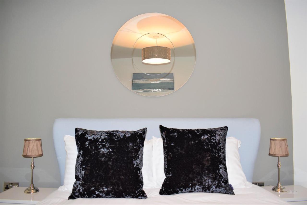 Oakfield Place - Your Apartment
