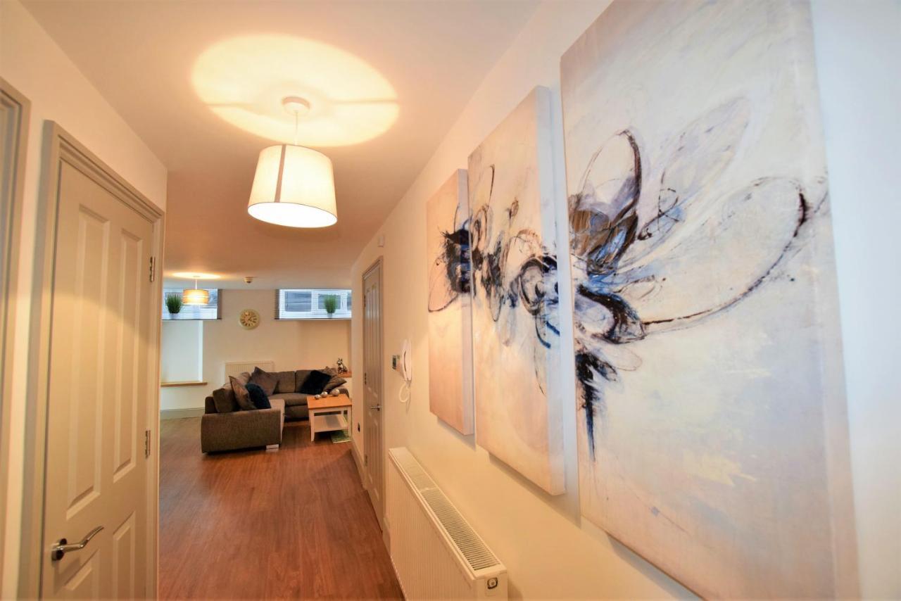 Oakfield Place - Your *