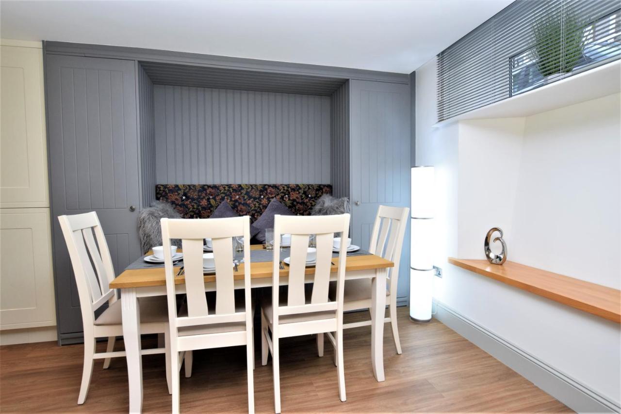 Oakfield Place - Your *